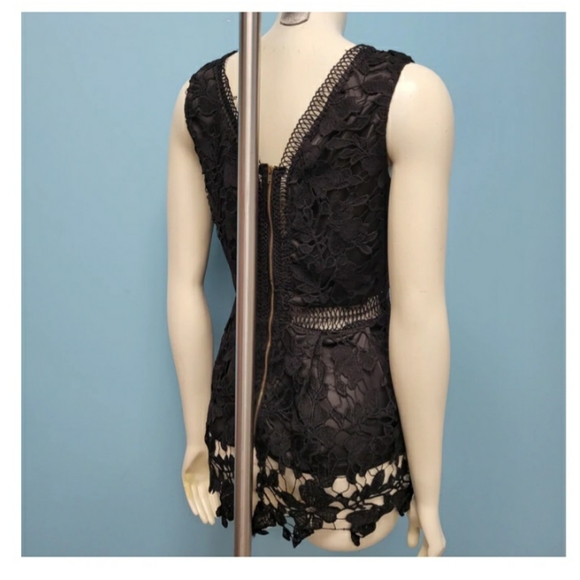 Women's peplum top - Picture 2 of 2